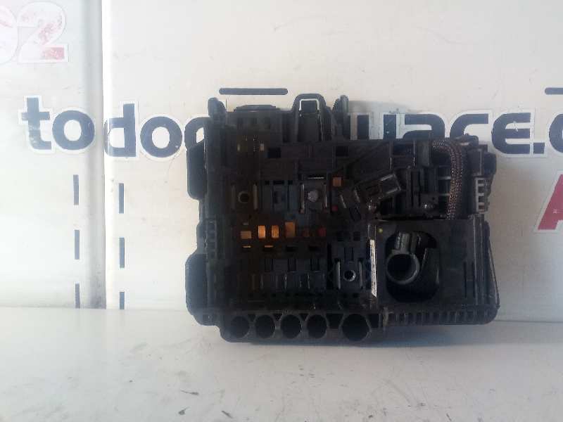 No identificado opel corsa e business