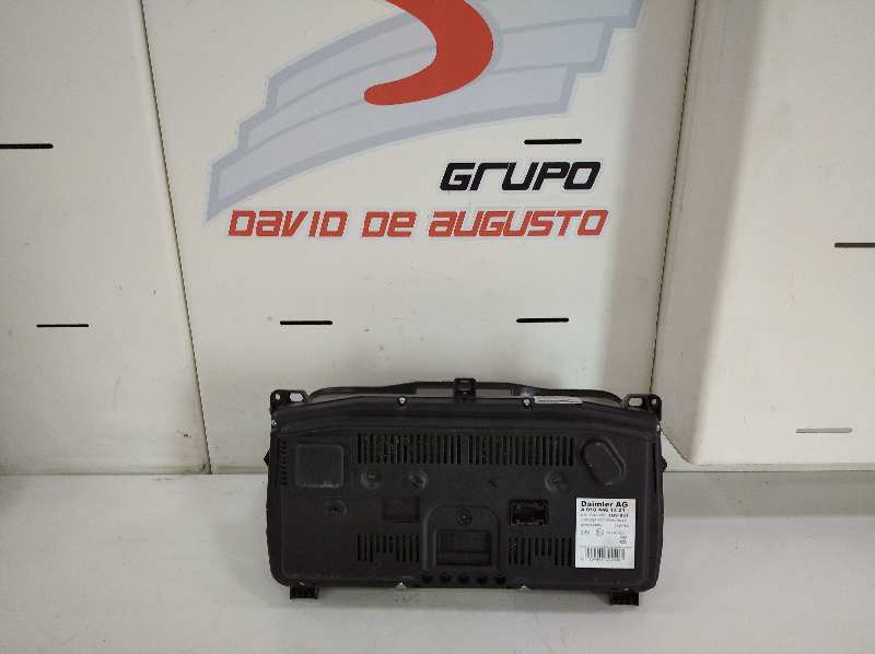 Cuadro instrumentos mercedes-benz  no identificado