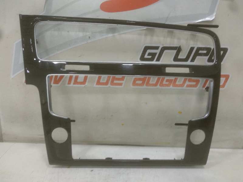 No identificado volkswagen golf vii variant (ba5) r 4motion bluemotion tech.
