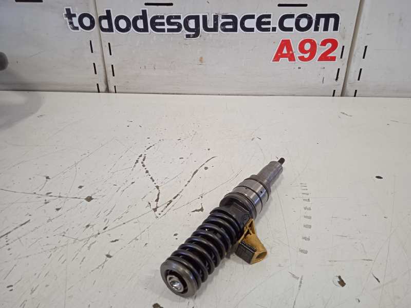 Inyector iveco stralis (as)(2002) 