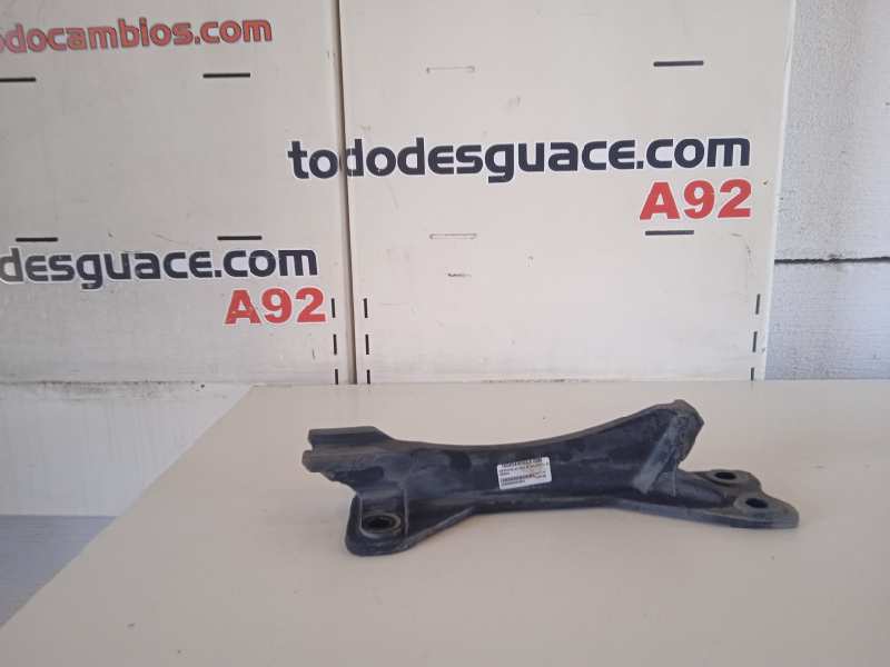 No identificado mercedes-benz actros 4 3-ejes bm 963 (2011) 25xx 6x2 szm l bigspace