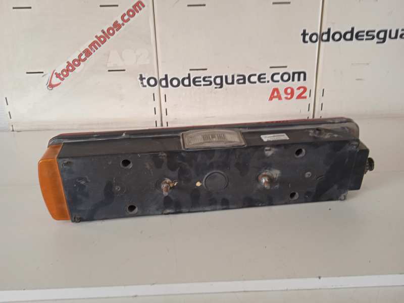 Piloto trasero derecho iveco stralis (asat)(2003) fg    at               4x2 lar