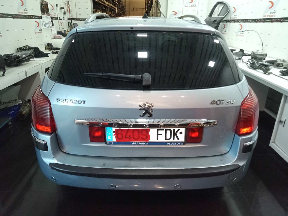 Caja reles / fusibles peugeot 407 sw premium