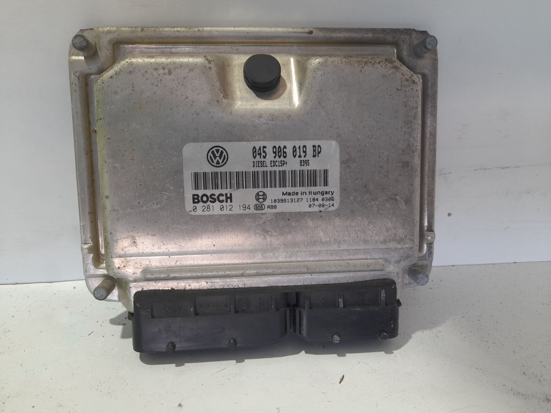 Centralita motor uce volkswagen polo iv (9n3) advance