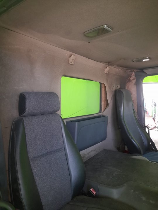 No identificado scania baureihe c-klasse pgr (2004) fki p230 (4x4) largo cp 19 b