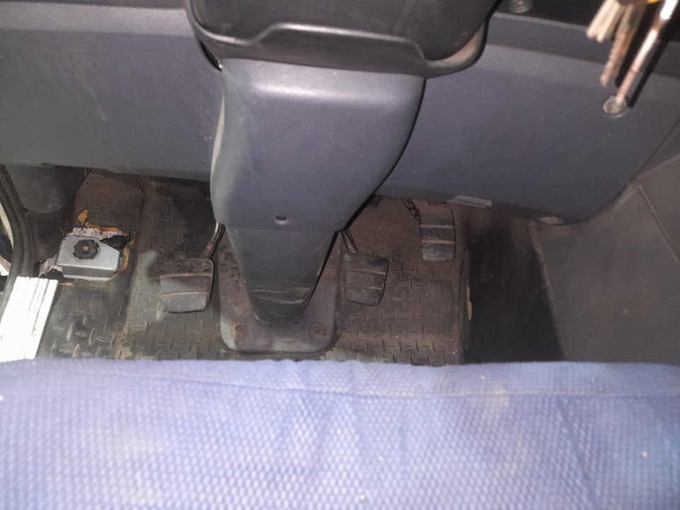 No identificado scania baureihe c-klasse pgr (2004) fki p230 (4x4) largo cp 19 b