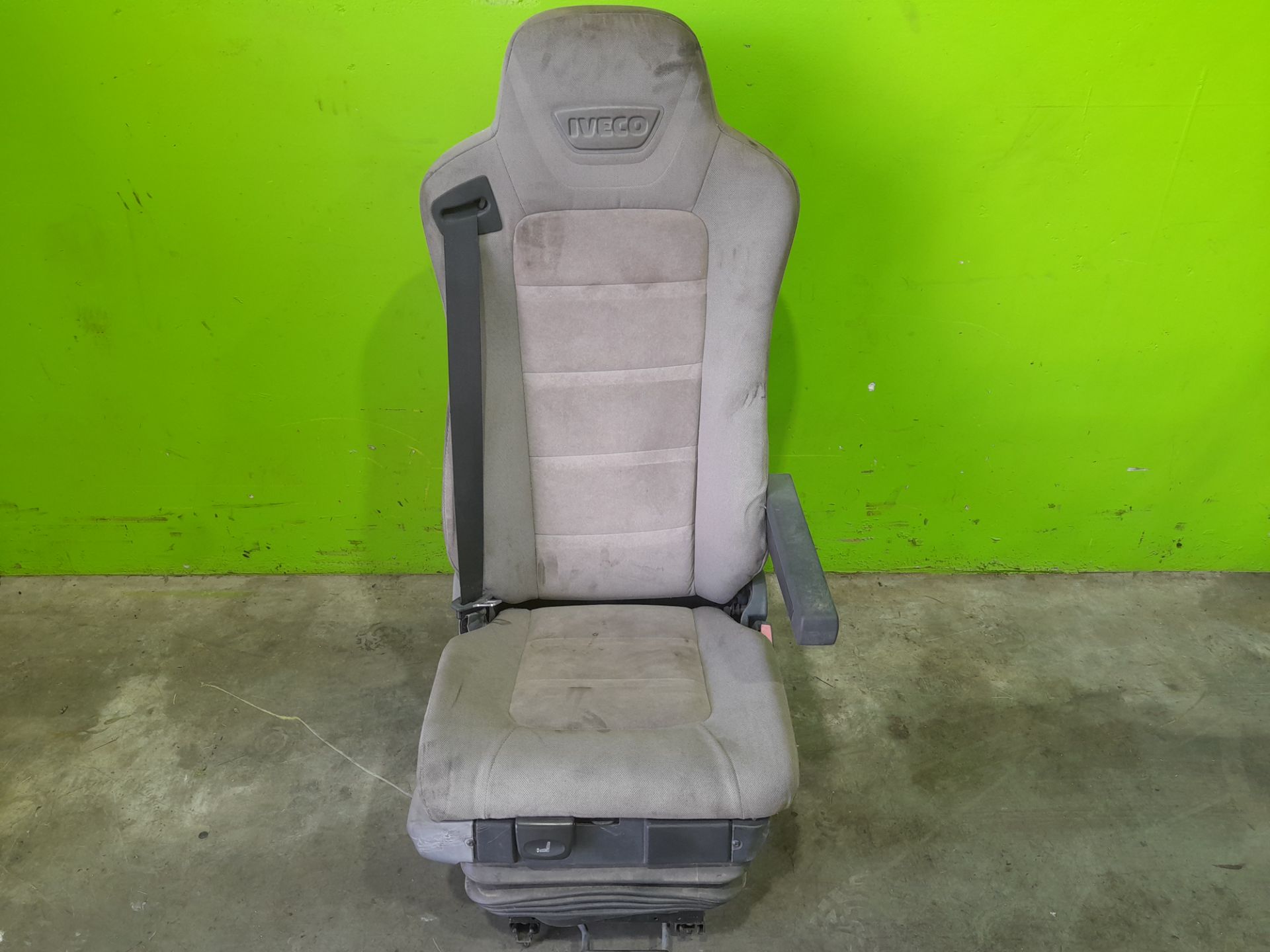 Asiento delantero derecho iveco stralis (as hi-way)(07.2012) fsa tfp lt 4x2 gran espacio