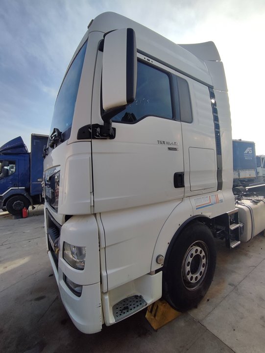 No identificado man tgx 18.xxx (2007) fg    4x2   bl xl