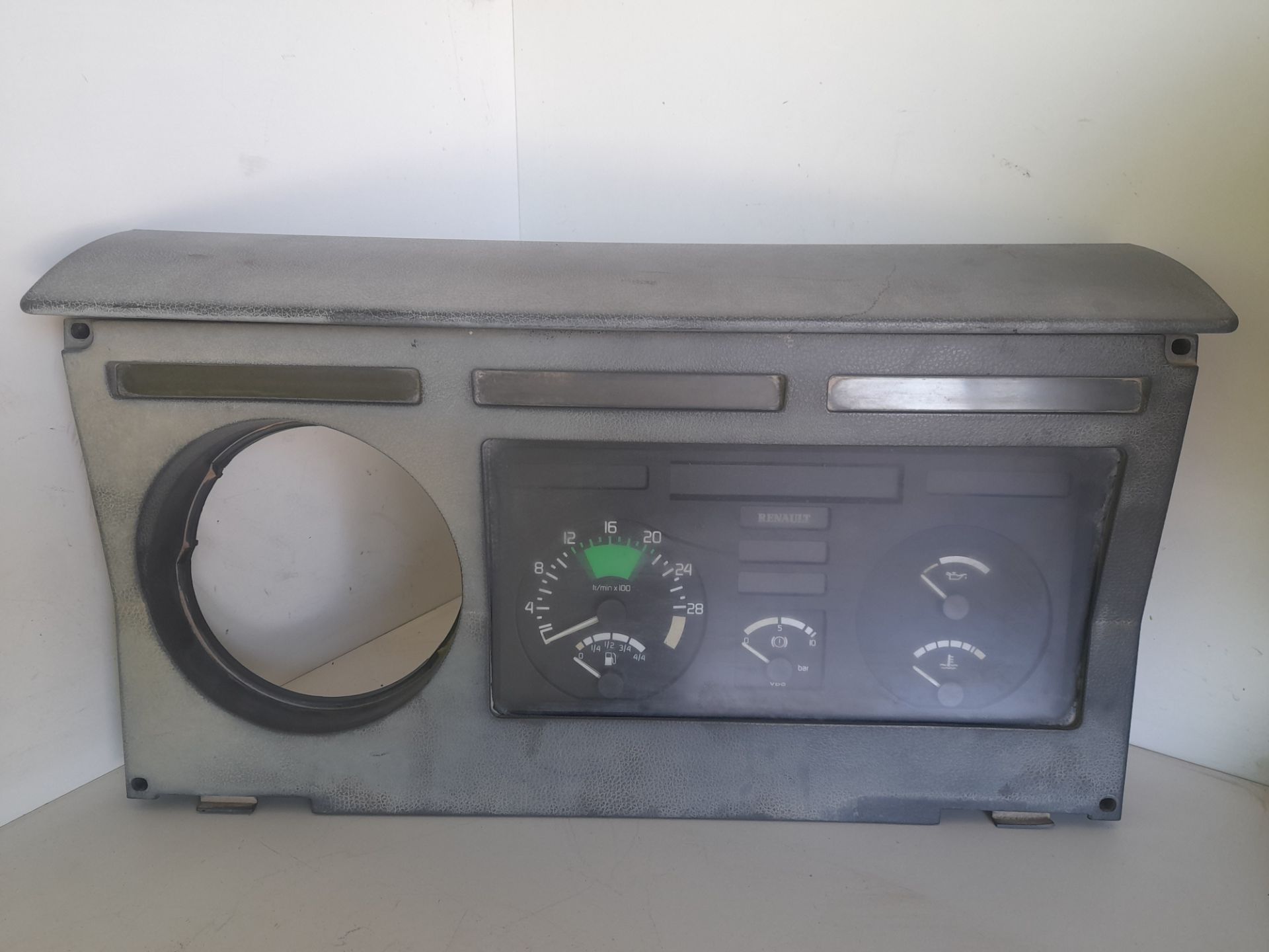 Cuadro instrumentos renault  no identificado