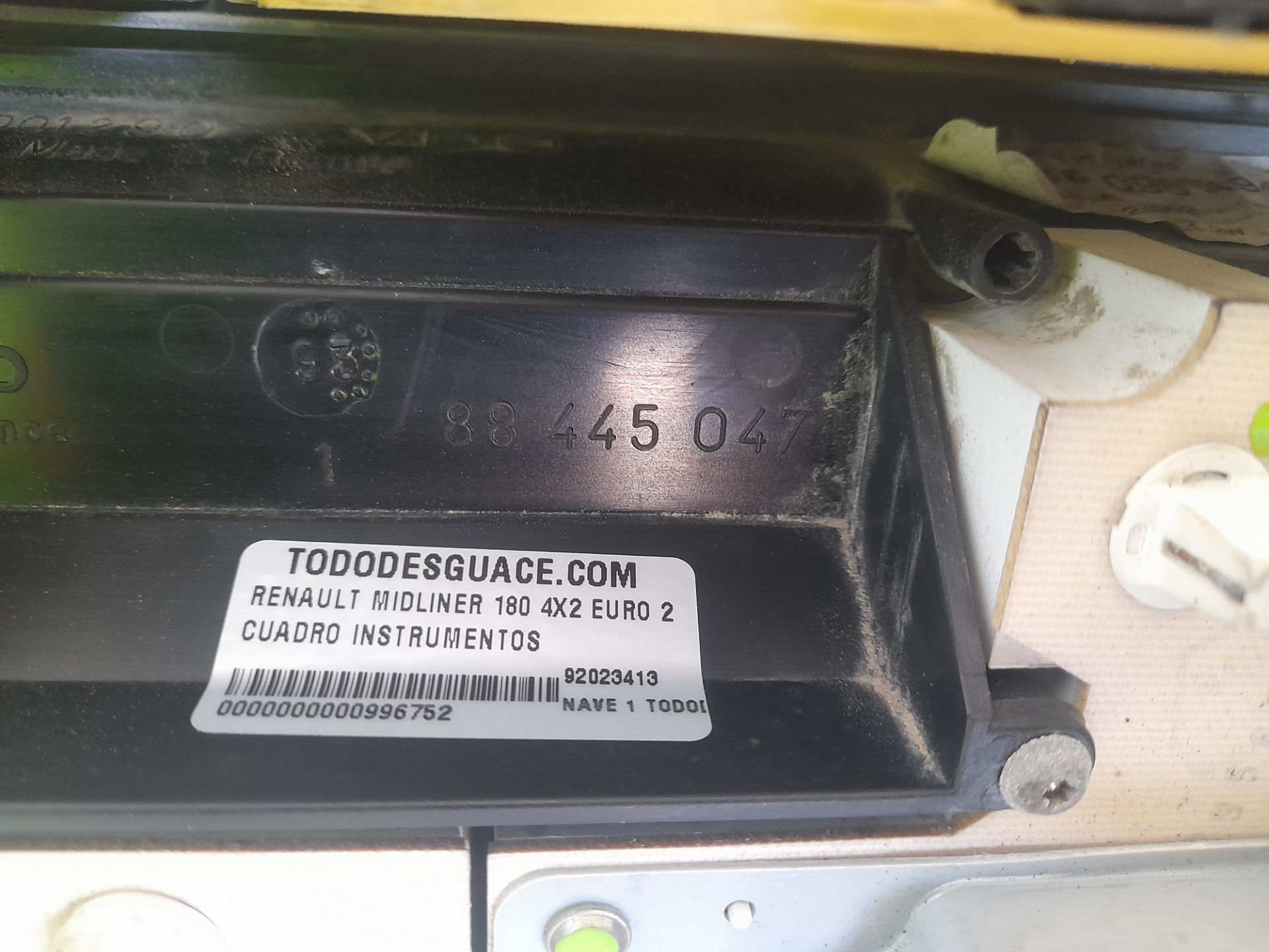 Cuadro instrumentos renault  no identificado