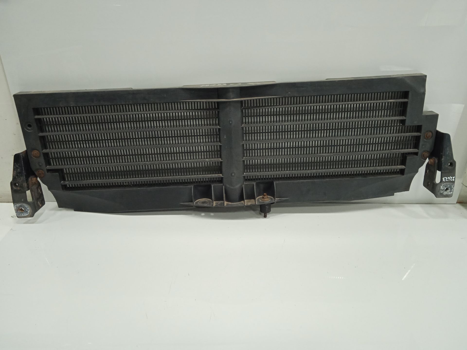 No identificado mercedes-benz actros 4 2-ejes bm 963 (2011) 18xx 4x2 sattelzugmaschine l b