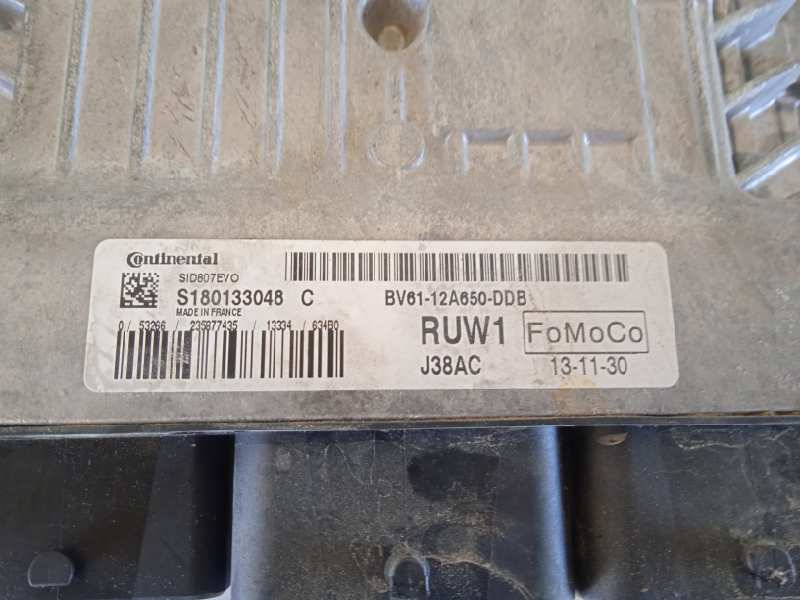 Centralita motor uce ford focus berlina (cb8) titanium