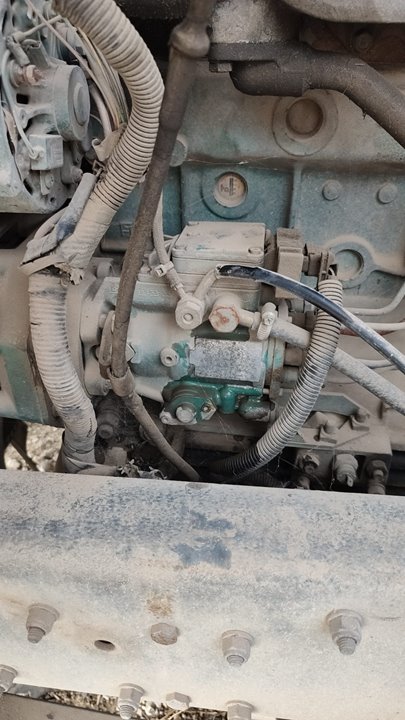 Bomba inyeccion nissan  no identificado