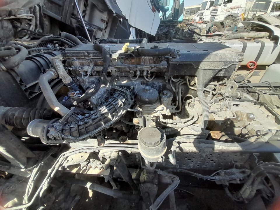 Motor completo mercedes-benz actros 4 3-ejes bm 963 (2011) 25xx 6x2 szm l bigspace
