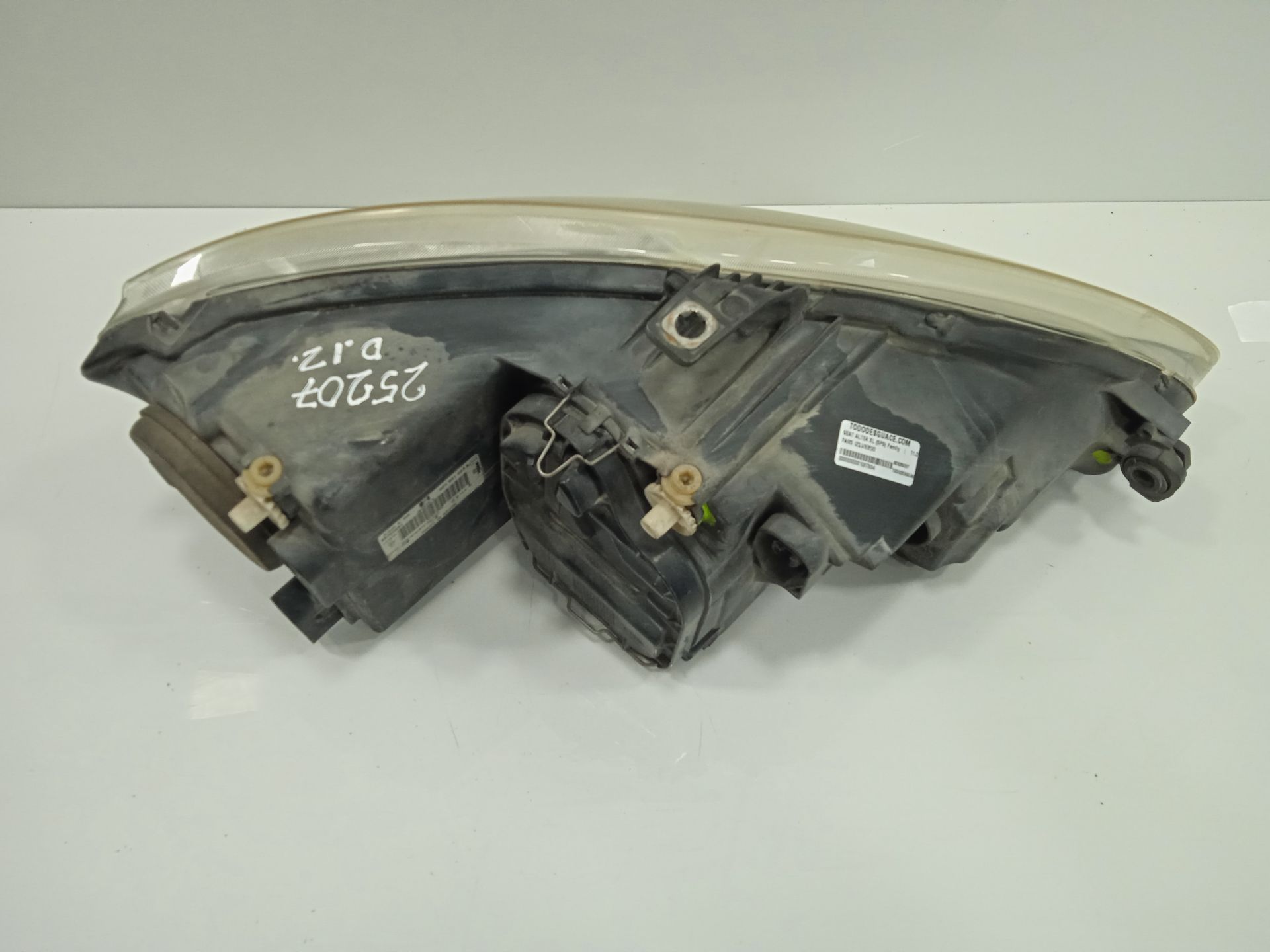 Faro izquierdo seat altea xl (5p5) family