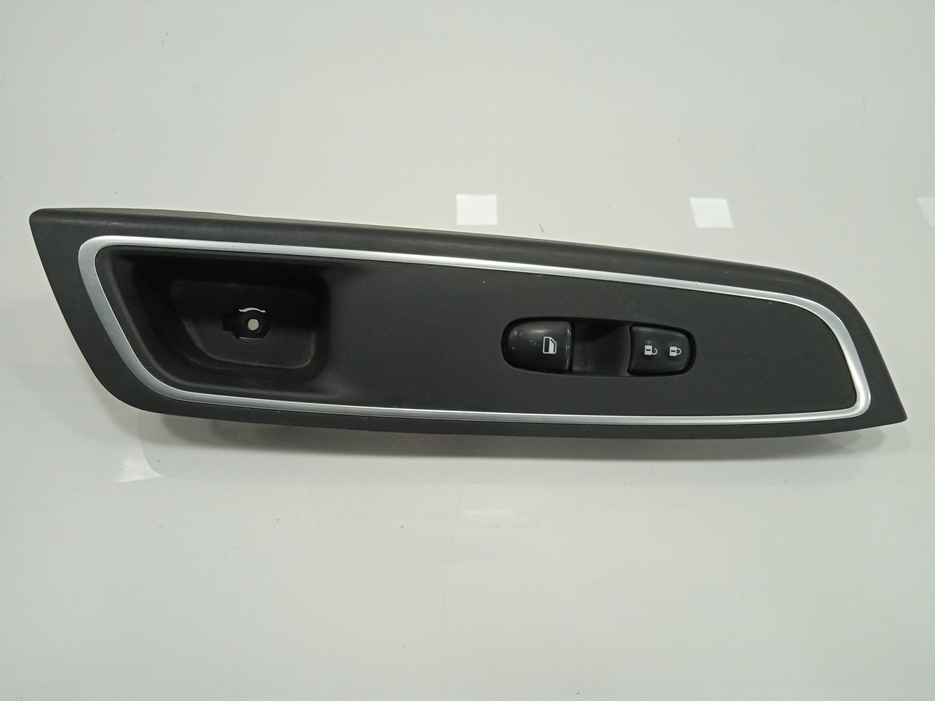 Mando elevalunas delantero derecho nissan micra (k14) acenta