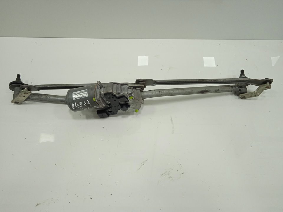 Motor limpia delantero mercedes-benz sprinter combi 208  cdi   (901.6902.671672)