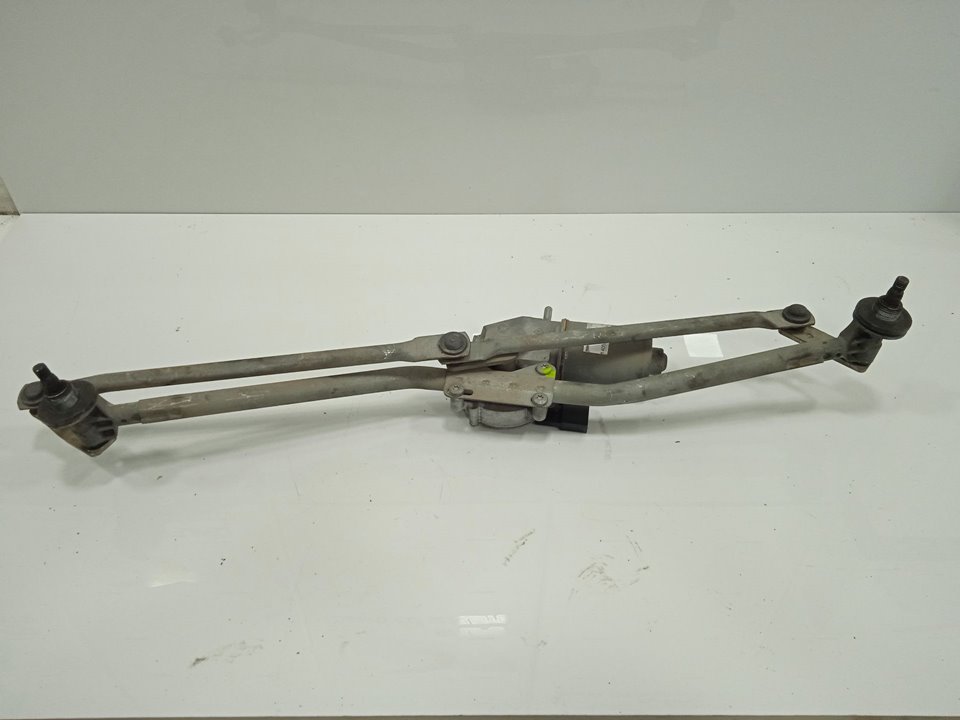 Motor limpia delantero mercedes-benz sprinter combi 208  cdi   (901.6902.671672)