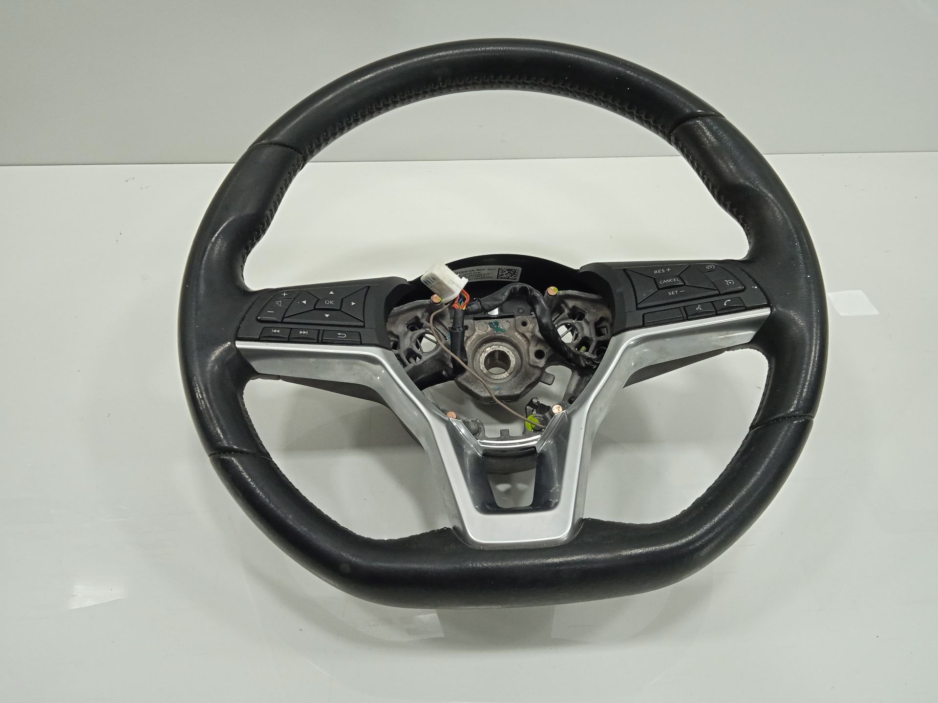 Volante nissan micra (k14) acenta