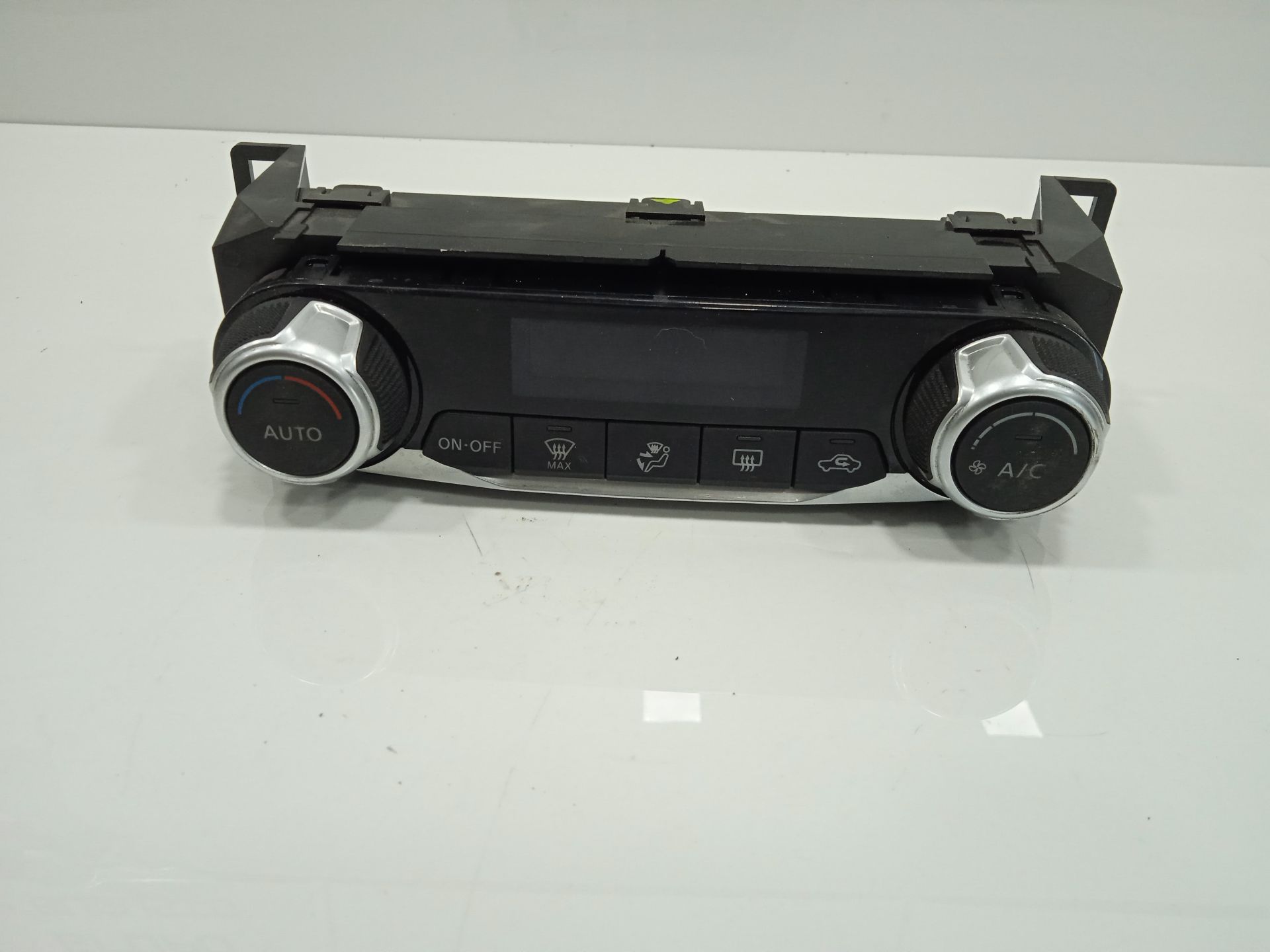 Mando calefaccion / aire acondicionado nissan micra (k14) acenta