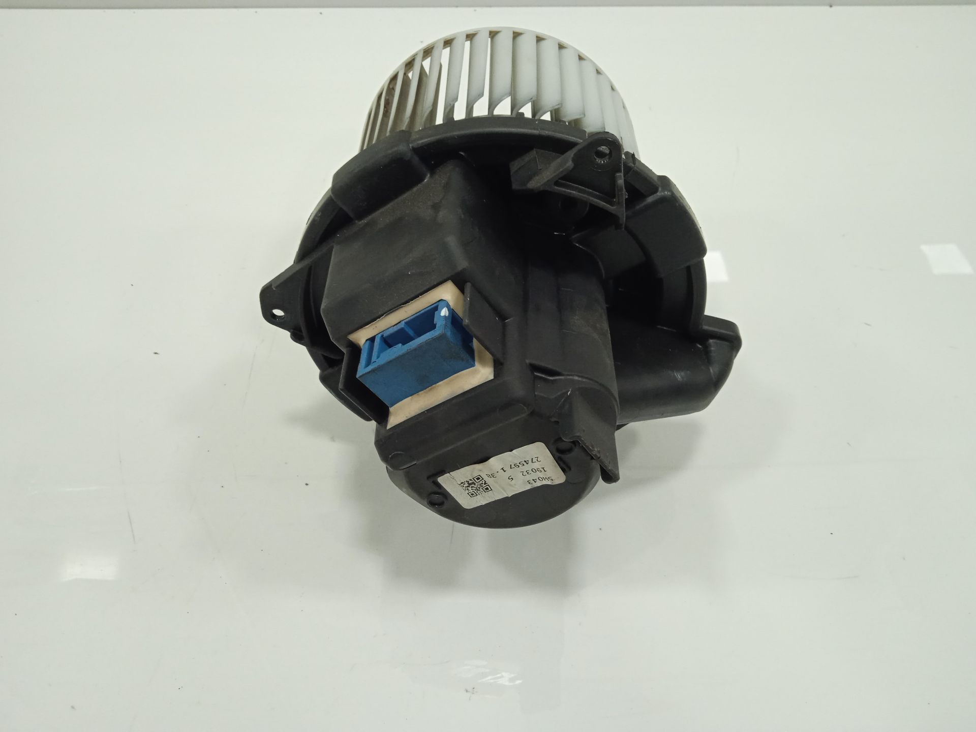 Motor calefaccion nissan micra (k14) acenta