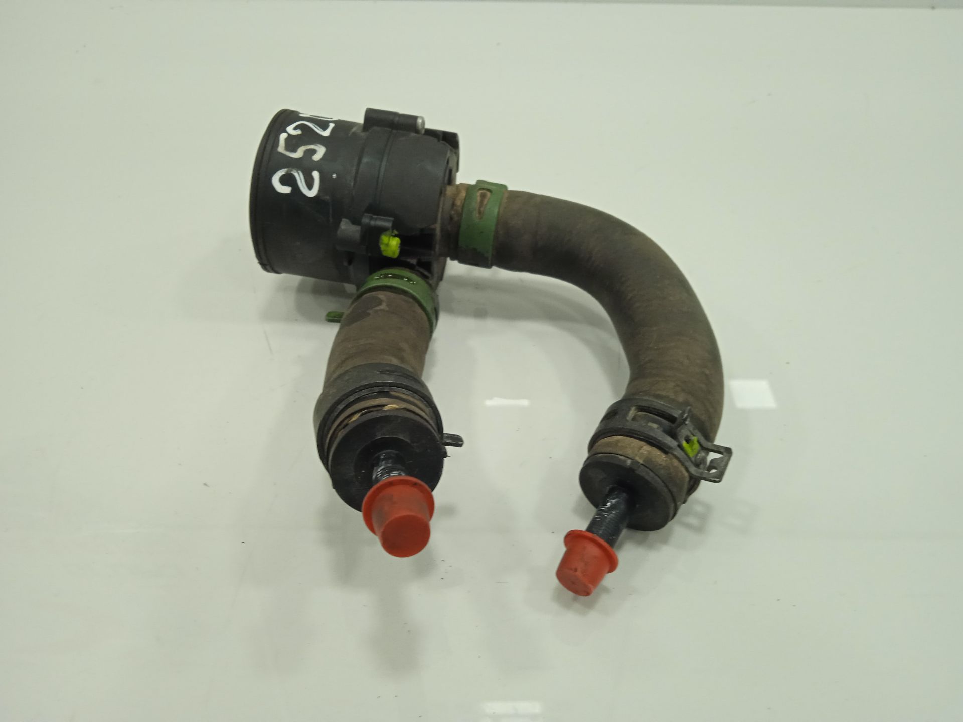 Bomba agua nissan micra (k14) acenta