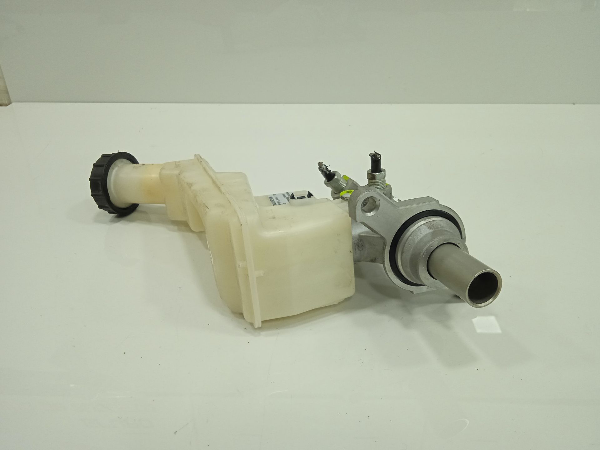 Bomba freno nissan micra (k14) acenta