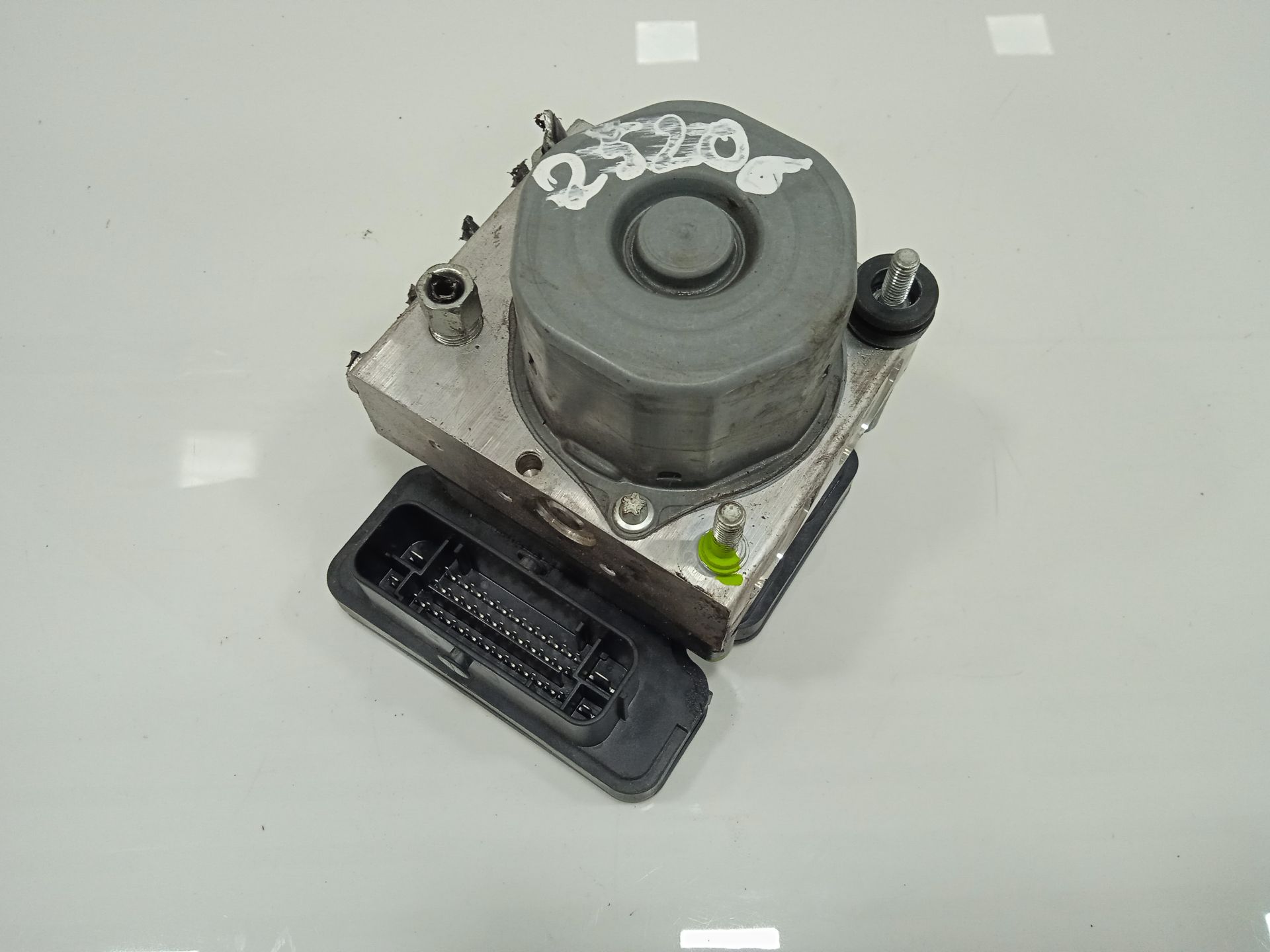 Abs nissan micra (k14) acenta