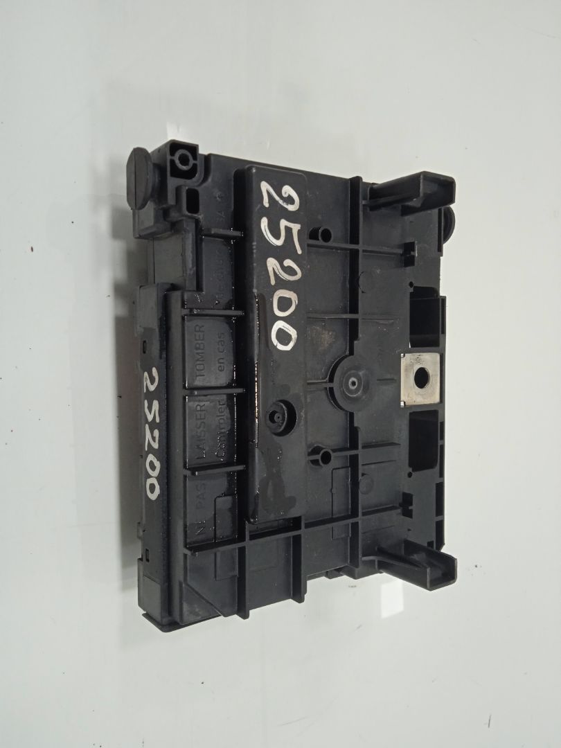 No identificado citroen grand c4 picasso 