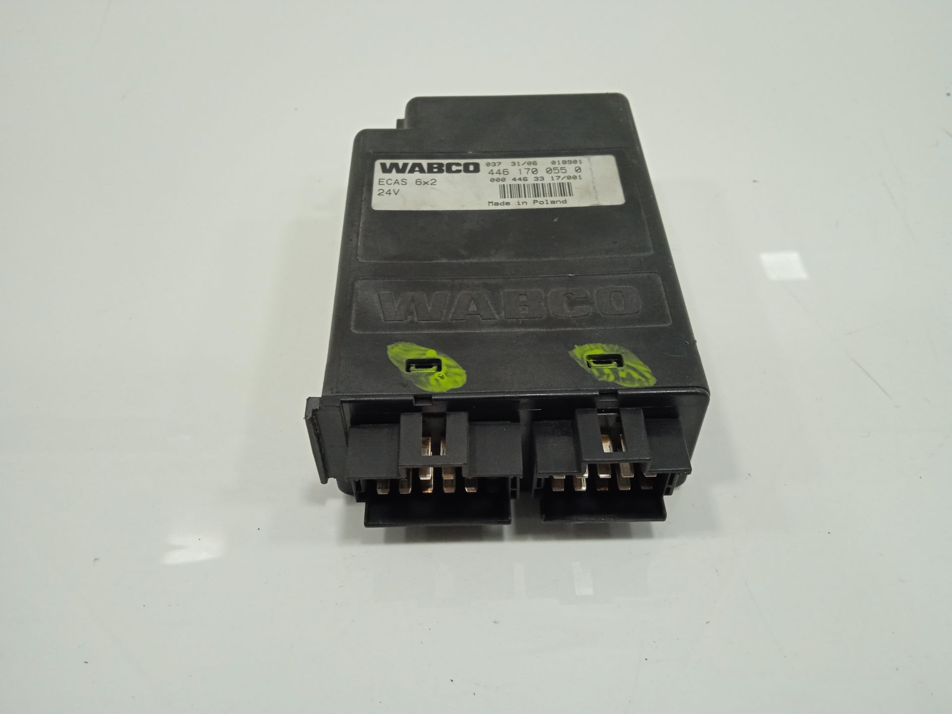 No identificado mercedes-benz axor 2 cr 2-ejes 18 t bm 944 95024 (2004) 