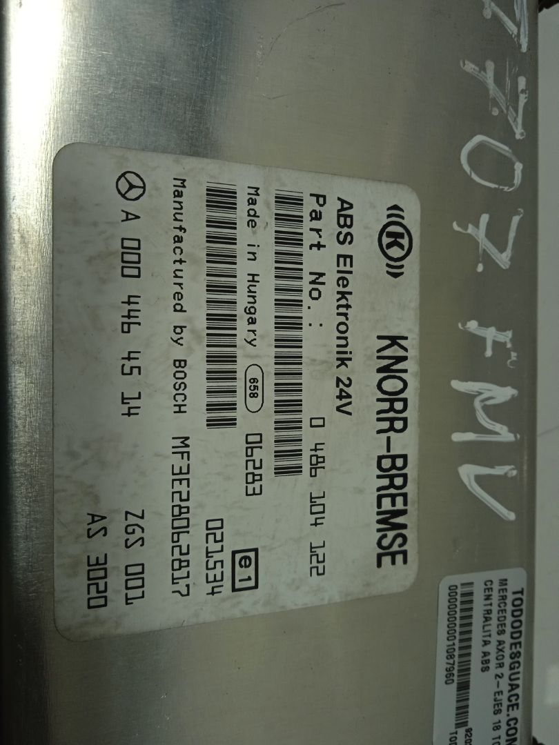 Centralita abs mercedes-benz axor 2 cr 2-ejes 18 t bm 944 95024 (2004) 