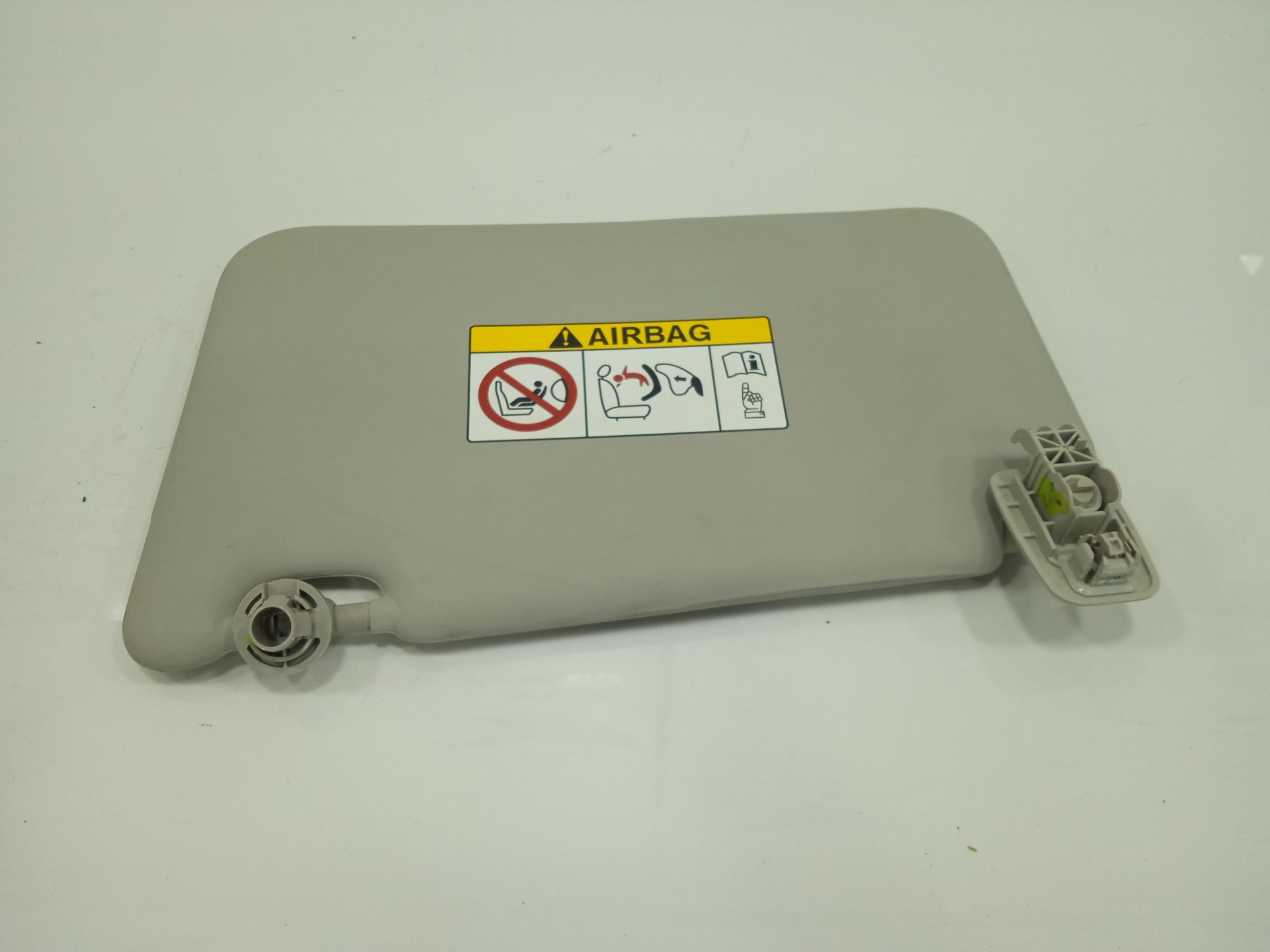 Parasol derecho nissan micra (k14) acenta