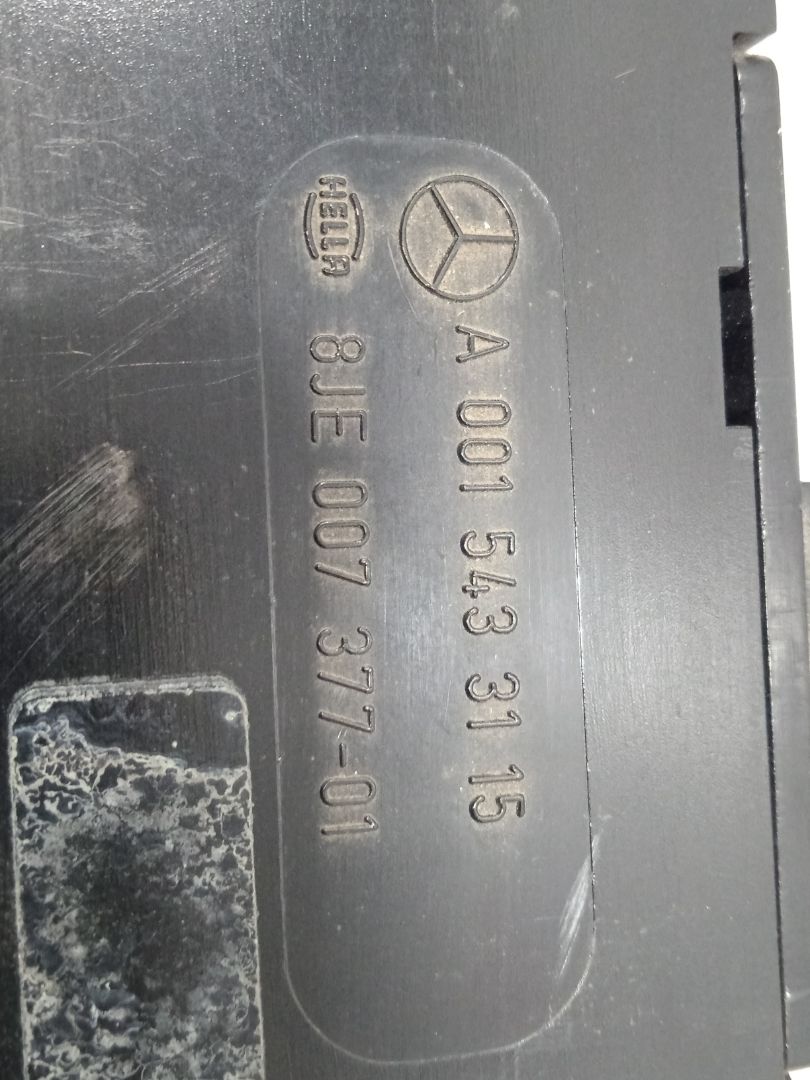 Caja reles / fusibles mercedes-benz axor 2 cr 2-ejes 18 t bm 944 95024 (2004) 