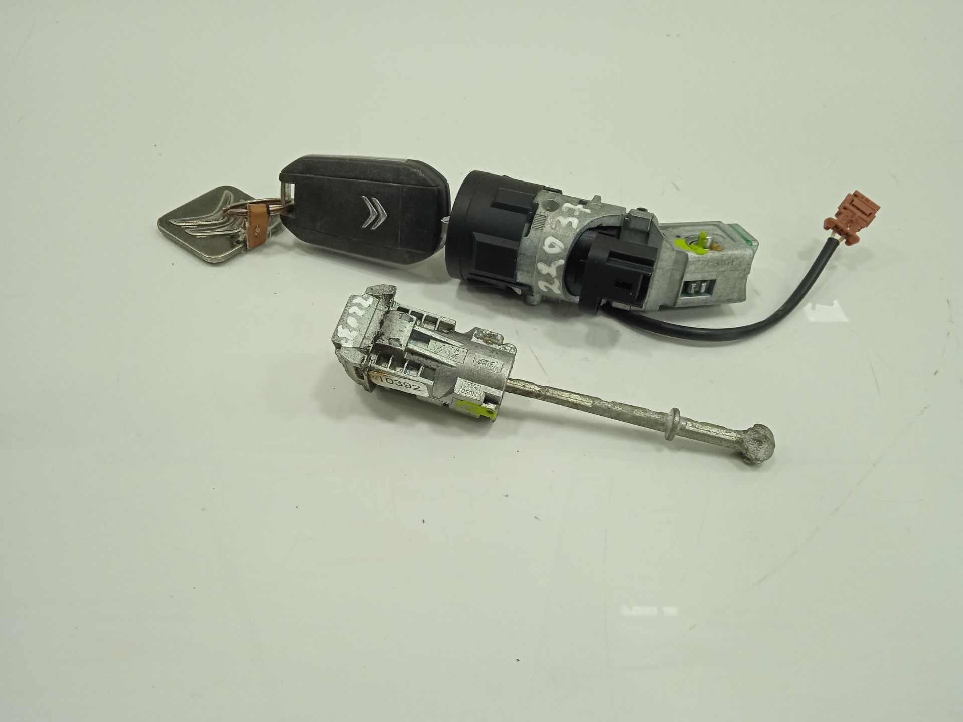 Antirrobo / llave contacto feel