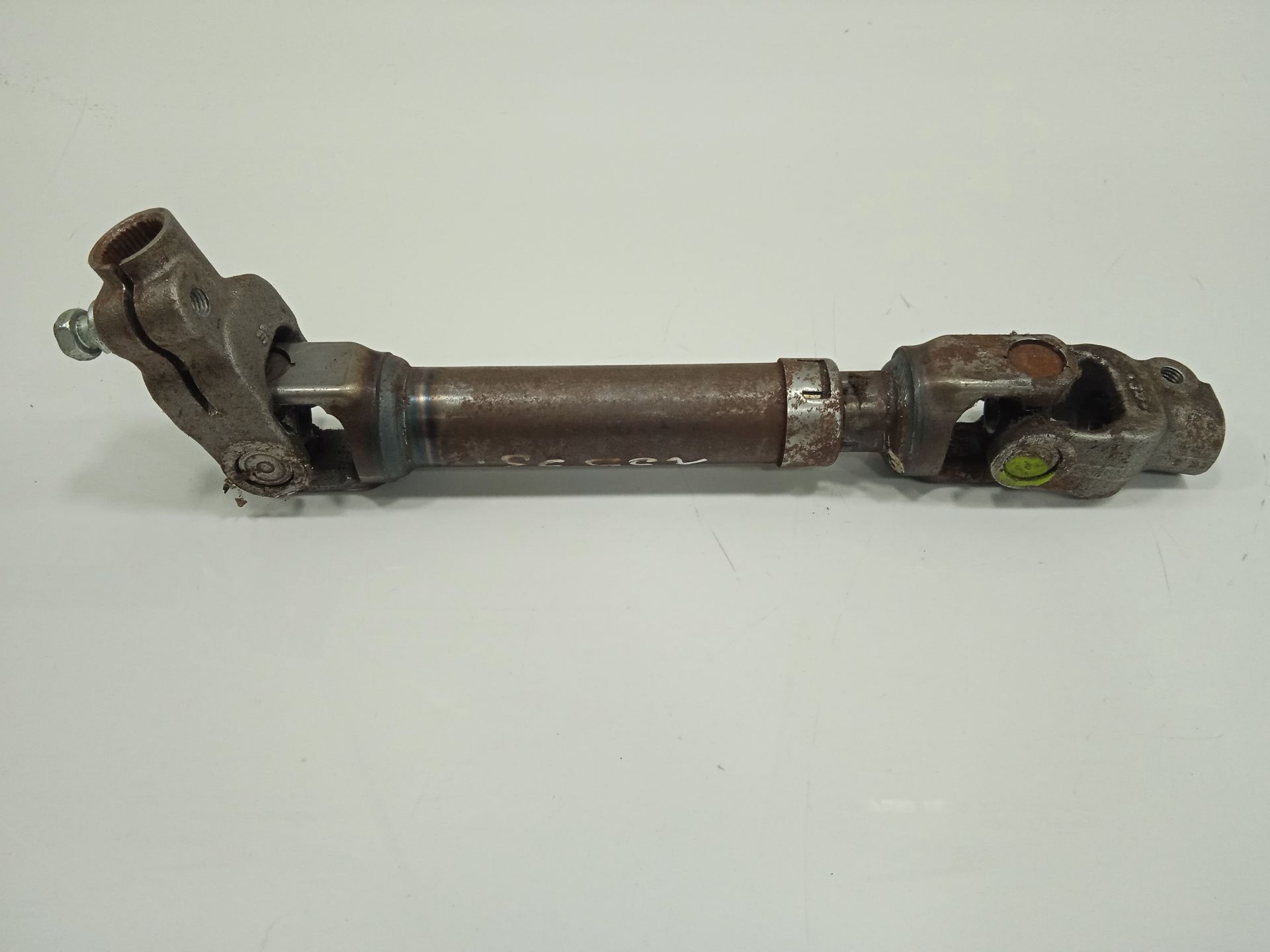 No identificado toyota auris (e18) active