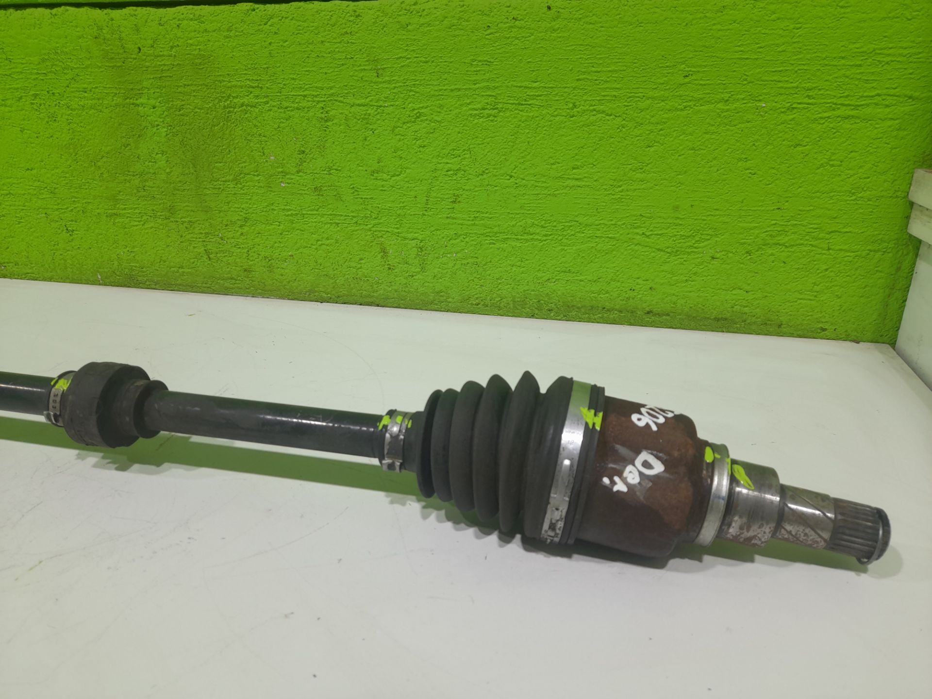 Transmision delantera derecha nissan micra (k14) acenta