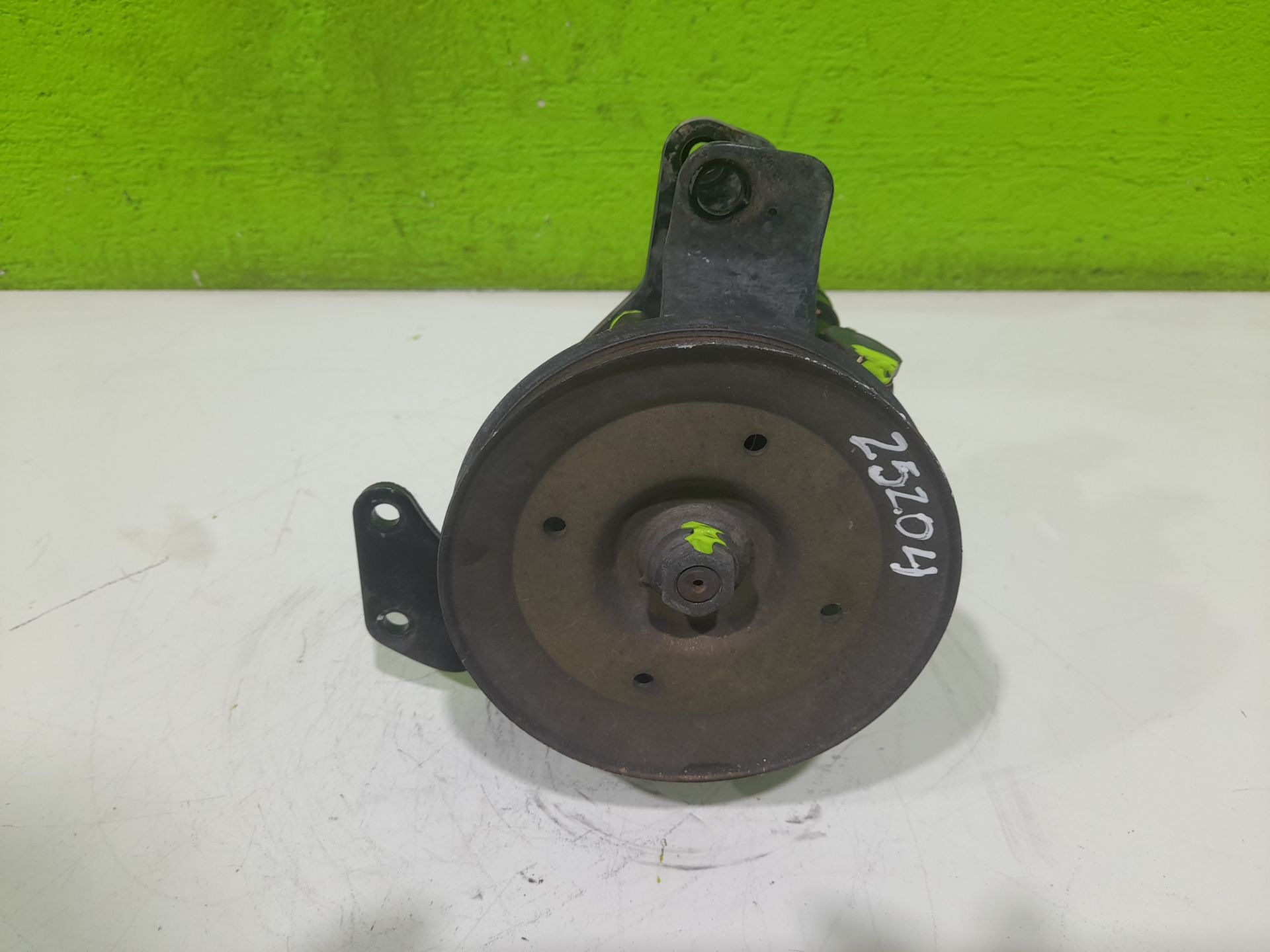 Bomba direccion nissan pickup (d22) cabina simple diesel