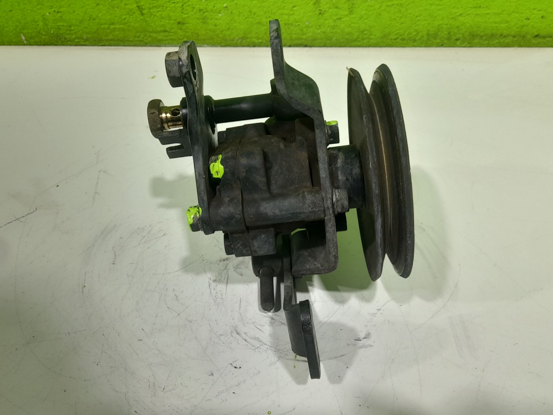 Bomba direccion nissan pickup (d22) cabina simple diesel