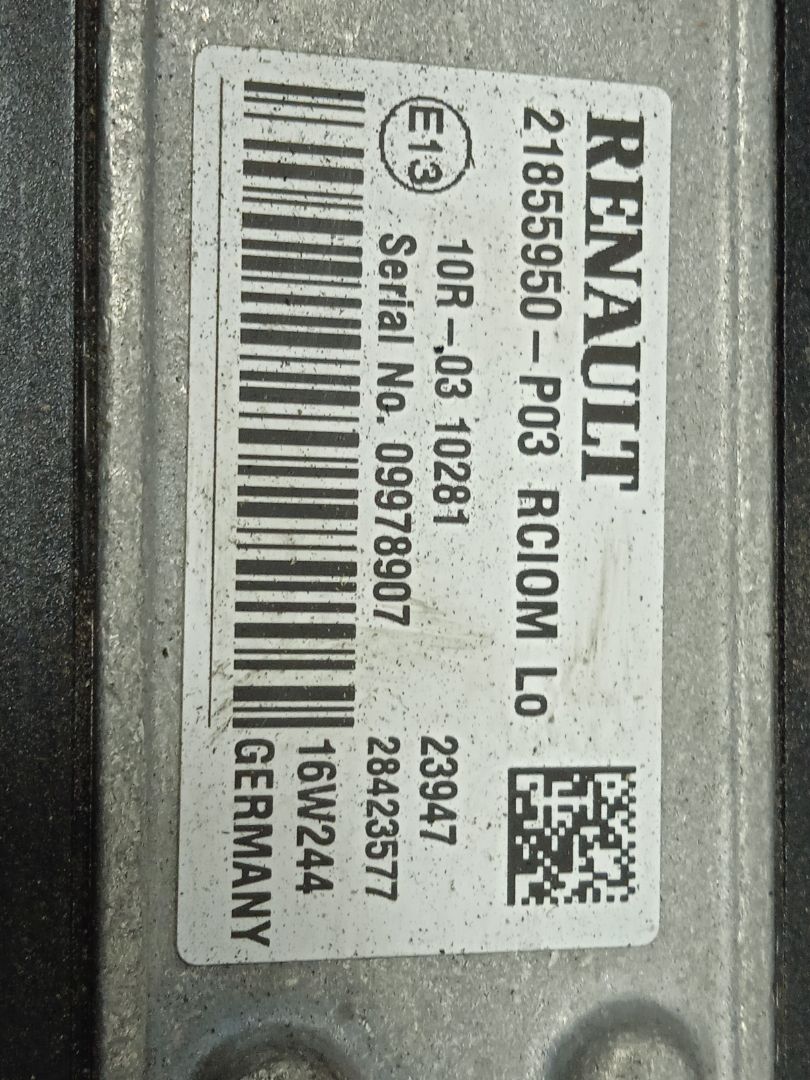 Modulo electronico renault  no identificado