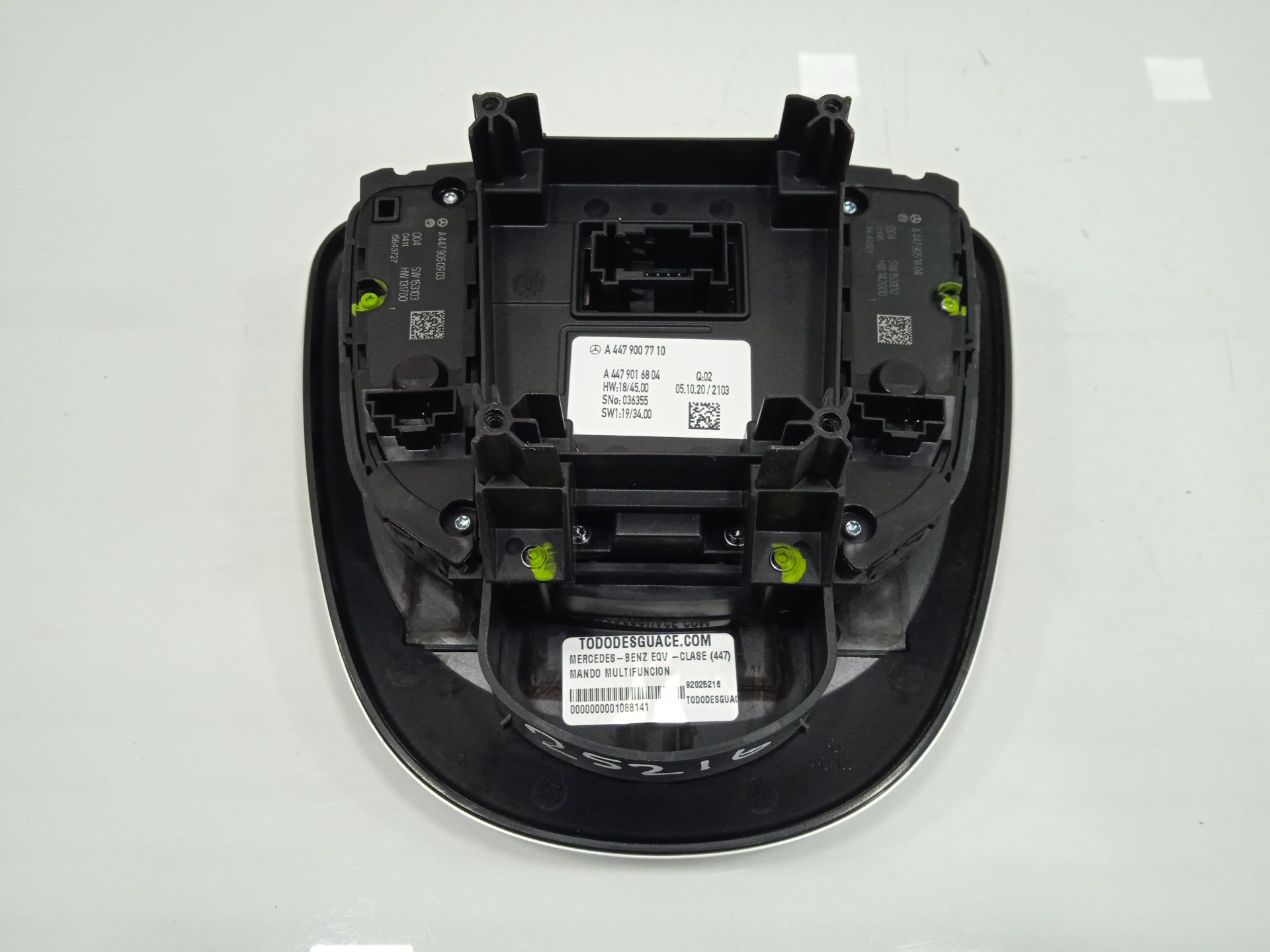 Mando multifuncion mercedes-benz eqv -clase (447) 