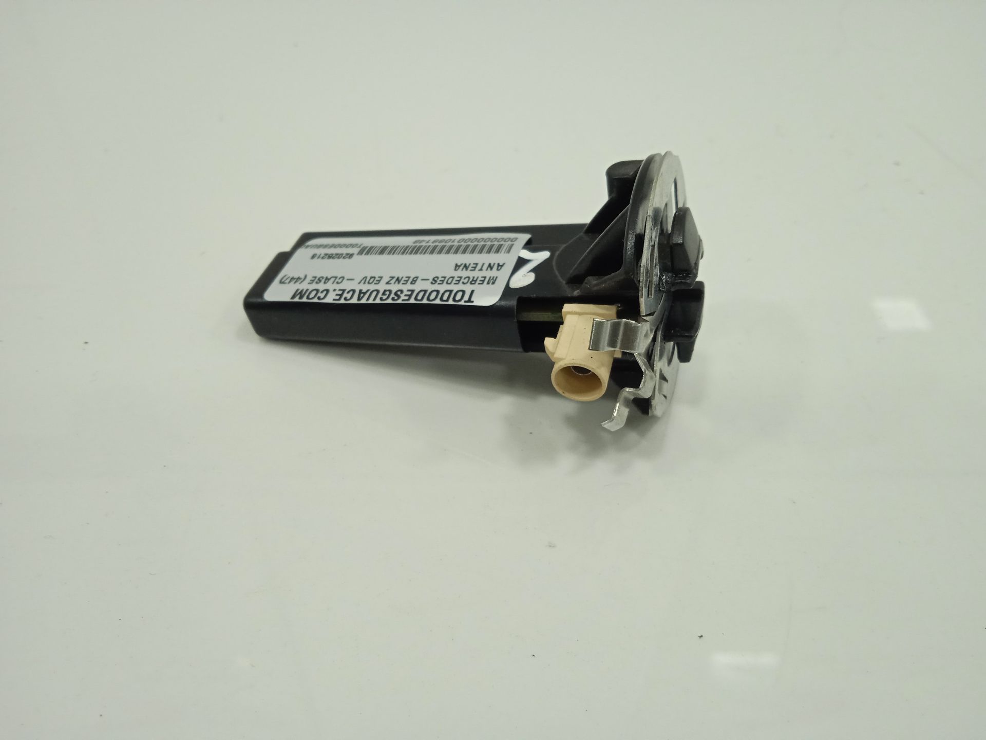 Antena mercedes-benz eqv -clase (447) 