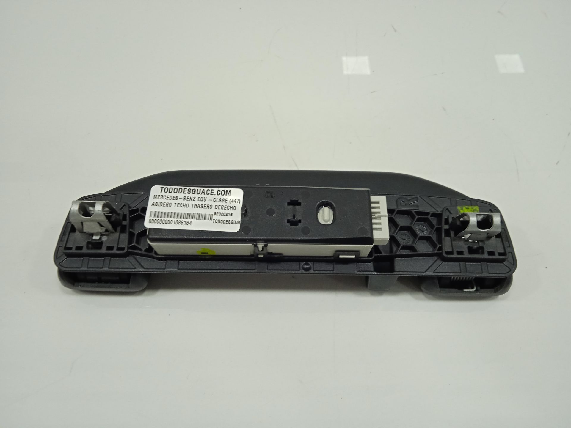 Asidero techo trasero derecho mercedes-benz eqv -clase (447) 