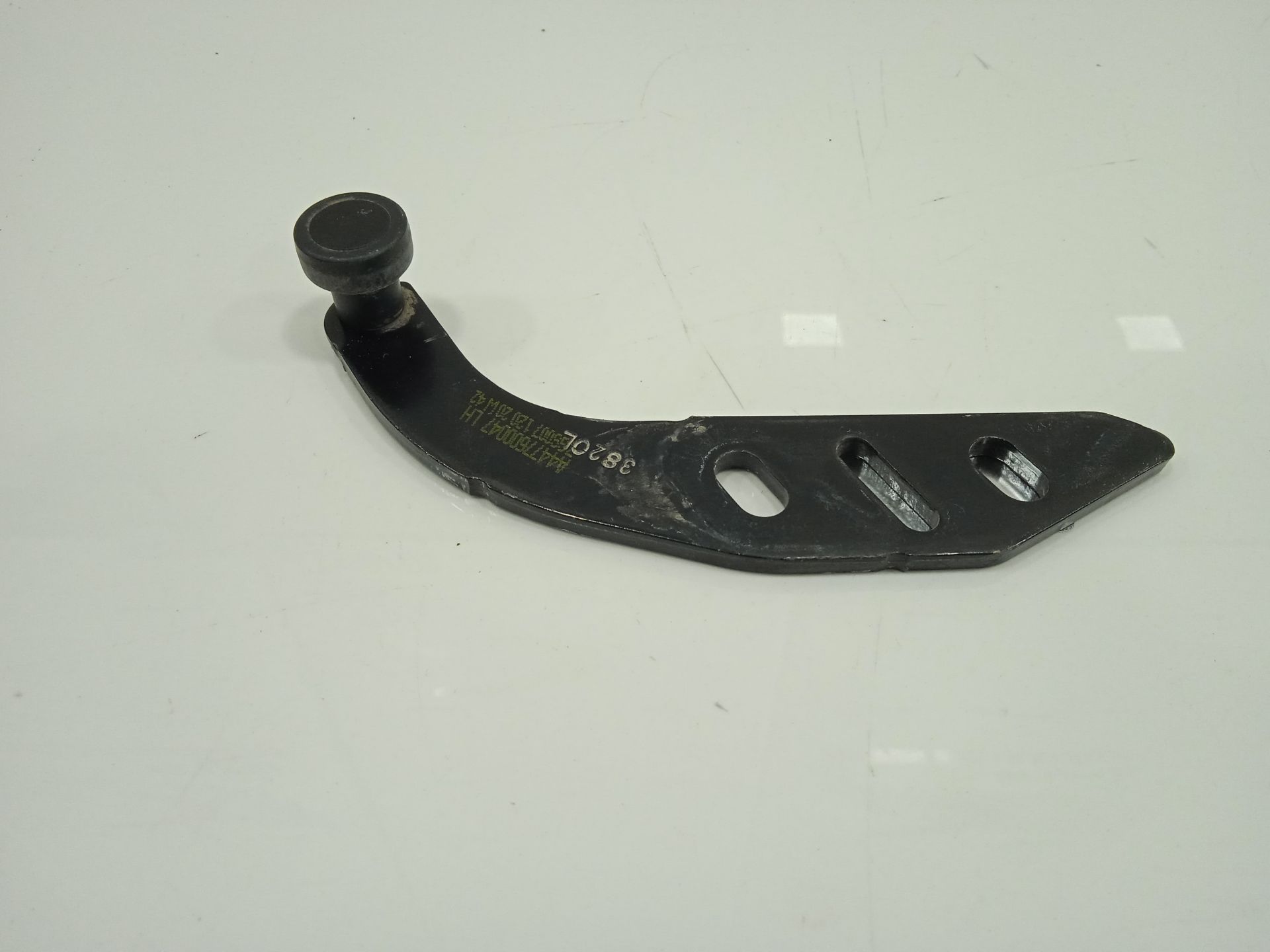 Soporte / guia puerta corredera mercedes-benz eqv -clase (447) 
