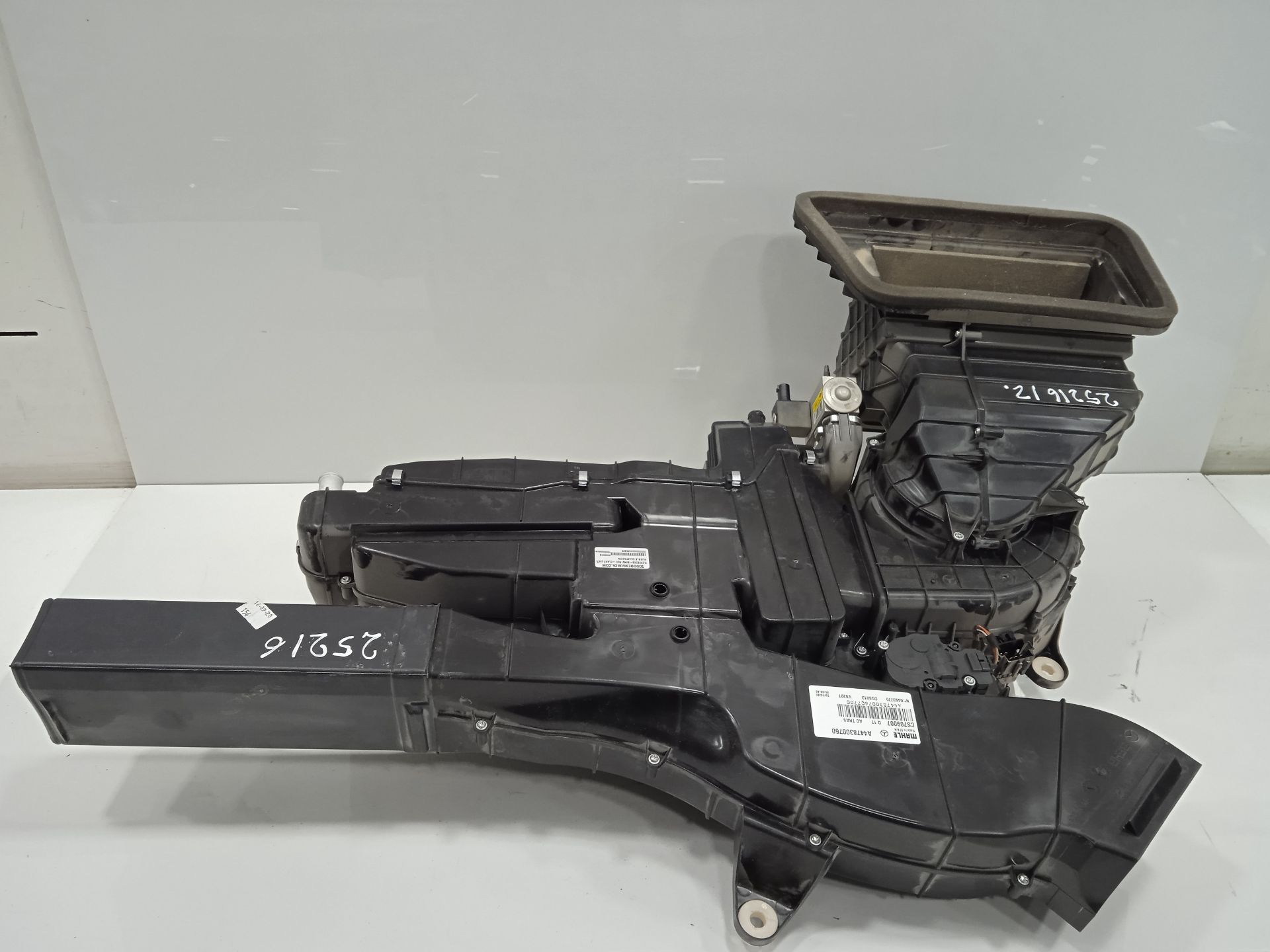 No identificado mercedes-benz eqv -clase (447) 
