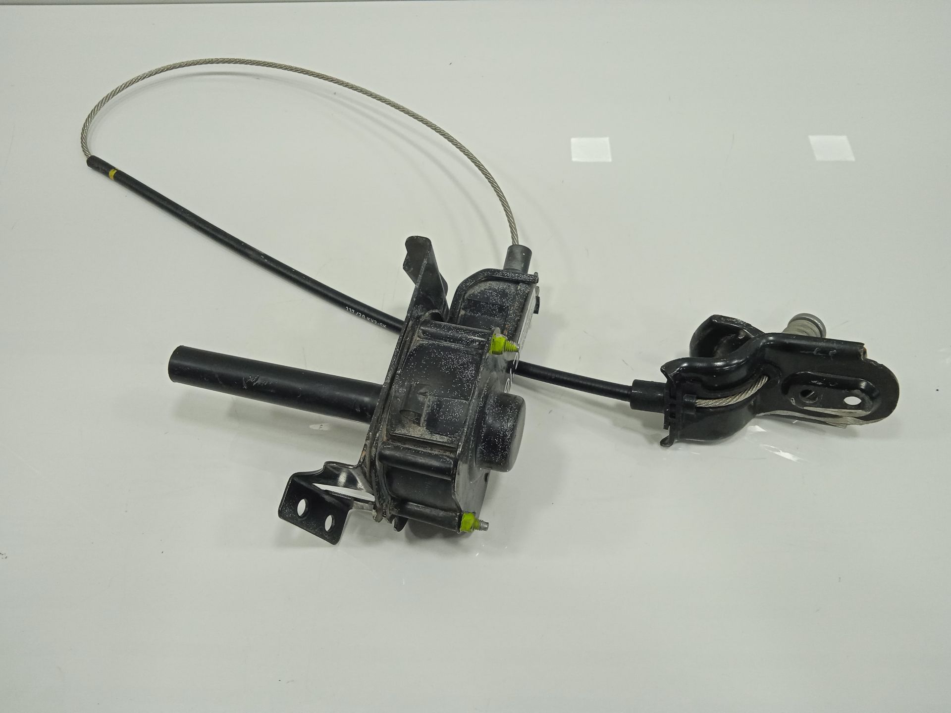 Soporte rueda repuesto mercedes-benz eqv -clase (447) 