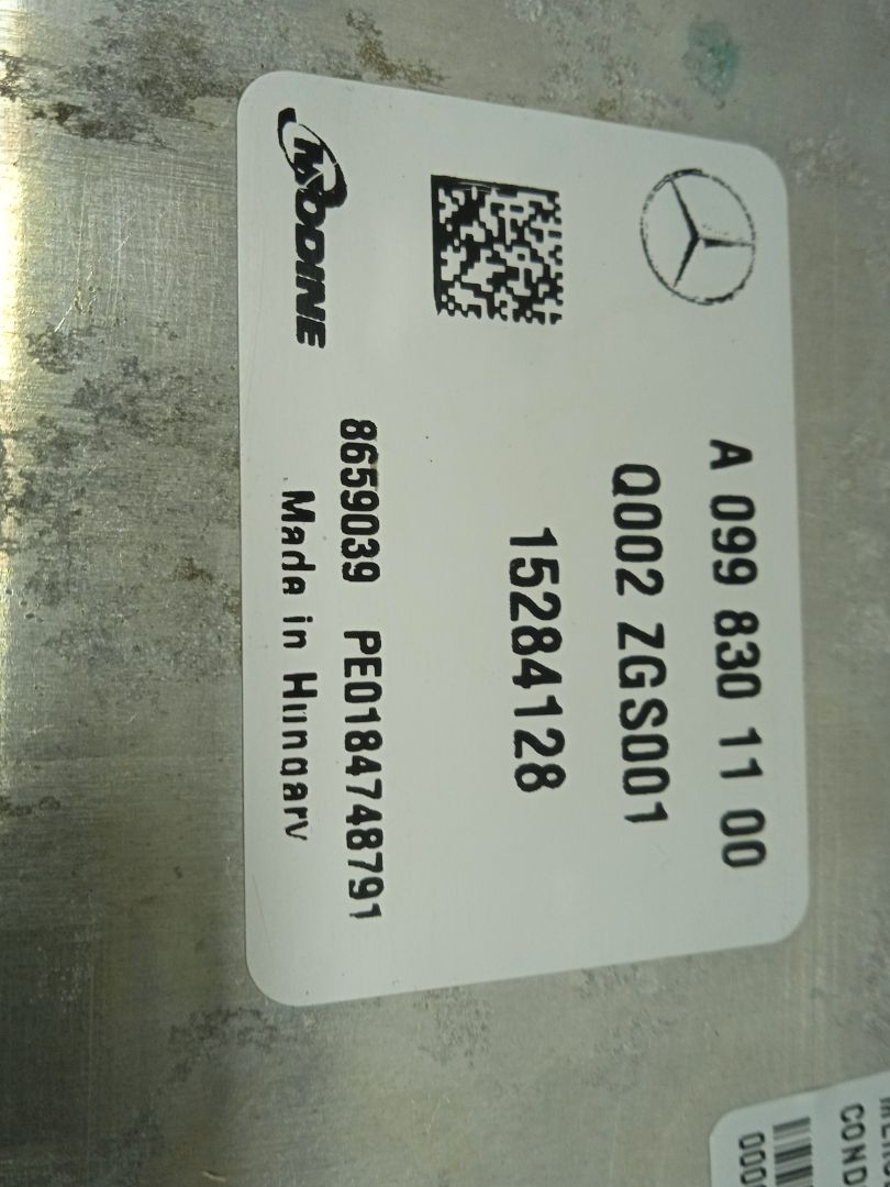 Condensador / radiador  aire acondicionado mercedes-benz eqv -clase (447) 