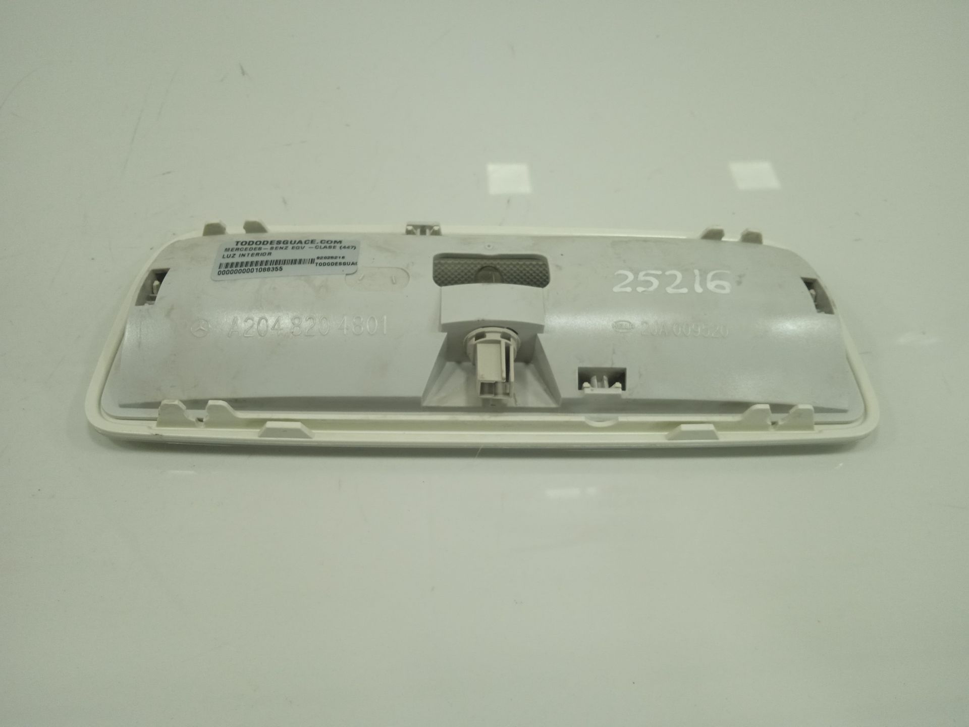 Luz interior mercedes-benz eqv -clase (447) 
