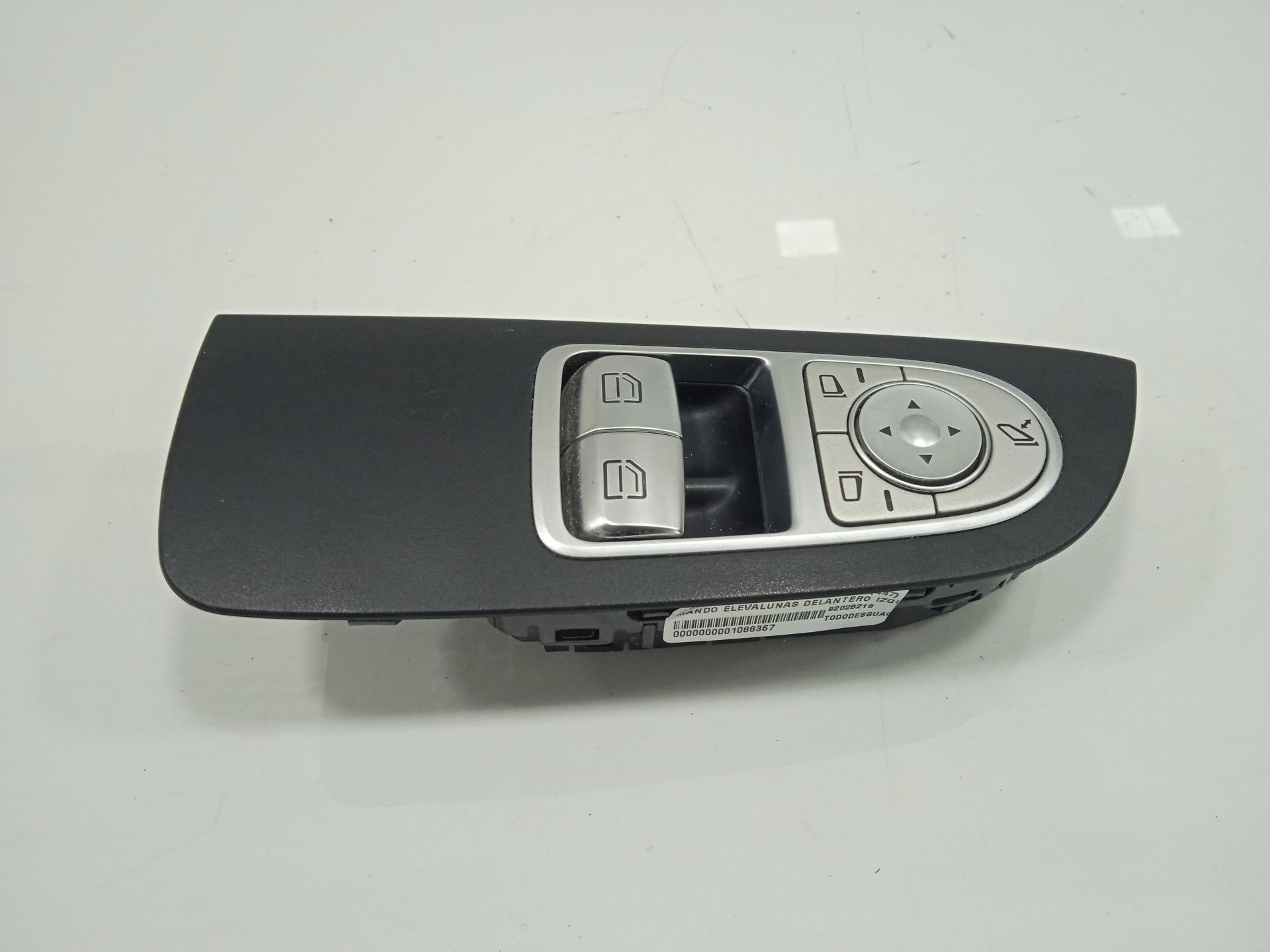 Mando elevalunas delantero izquierdo mercedes-benz eqv -clase (447) 