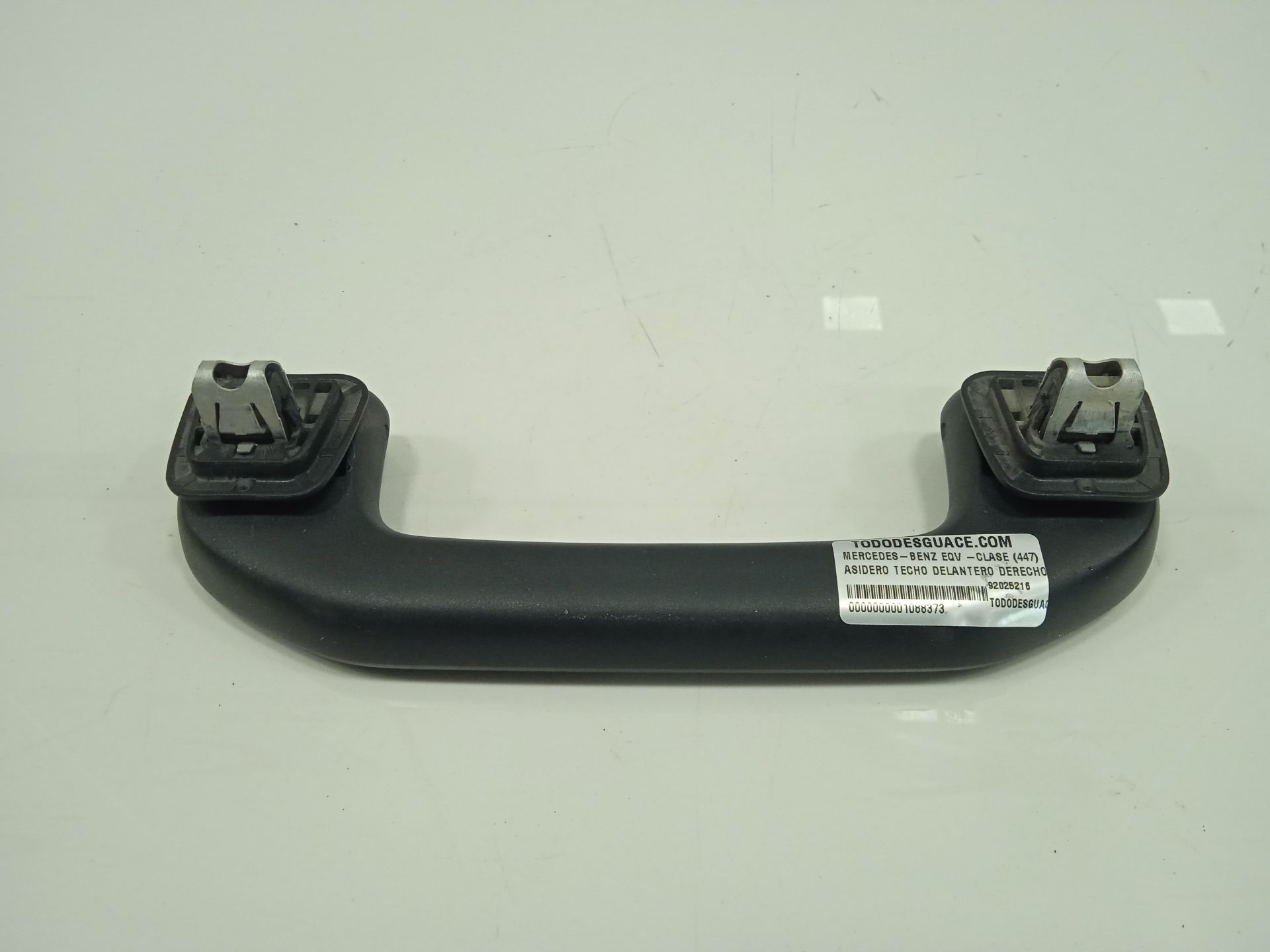 Asidero techo delantero derecho mercedes-benz eqv -clase (447) 