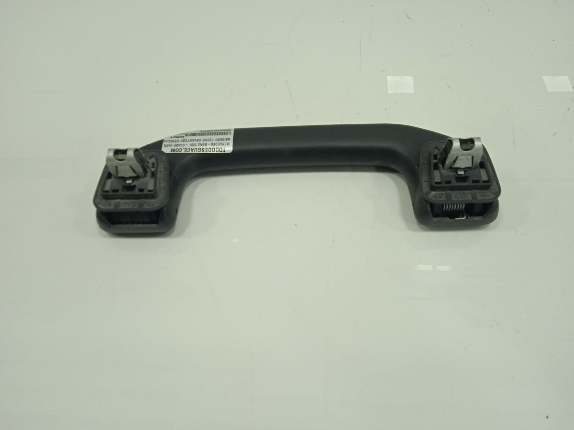 Asidero techo delantero derecho mercedes-benz eqv -clase (447) 